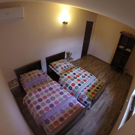 Glide Hostel Yerevan Exterior photo
